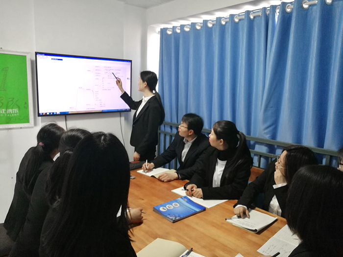 企業精神：誠信務實，經驗進取